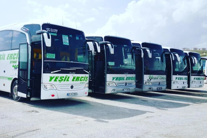 Yeşil Erciş Seyahat